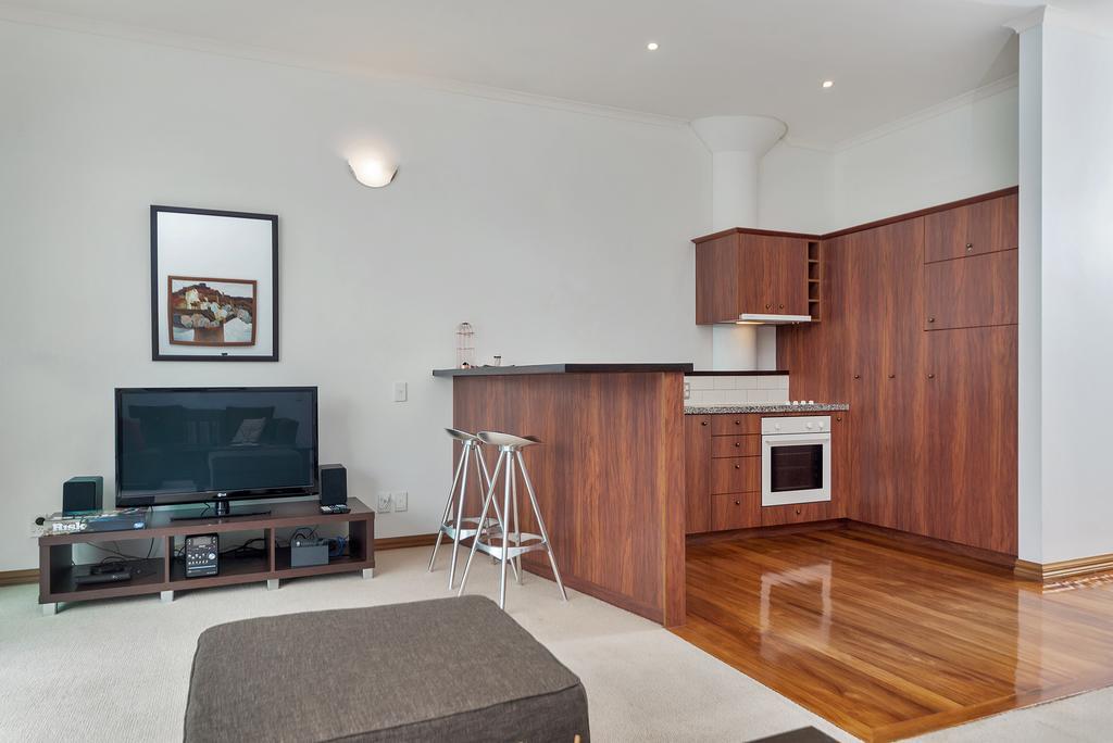 Princes Wharf - Private Apartments Окленд Экстерьер фото